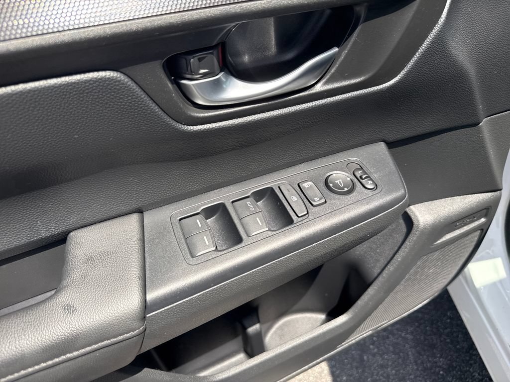 Certified 2024 Honda CR-V LX image 10