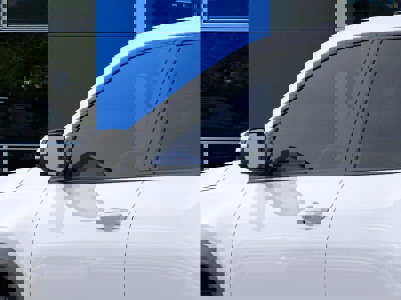 New 2026 Chevrolet Equinox LT image 36