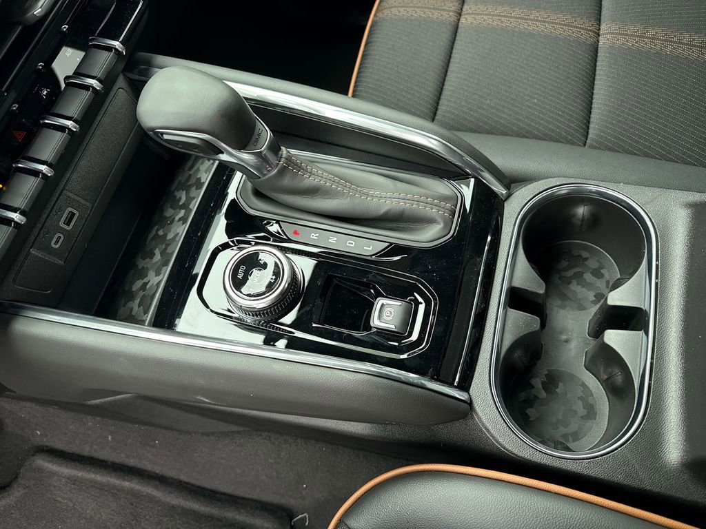 New 2026 GMC Canyon AT4 image 27