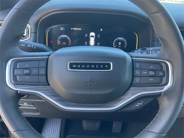 Used 2023 Jeep Wagoneer L Series II image 18