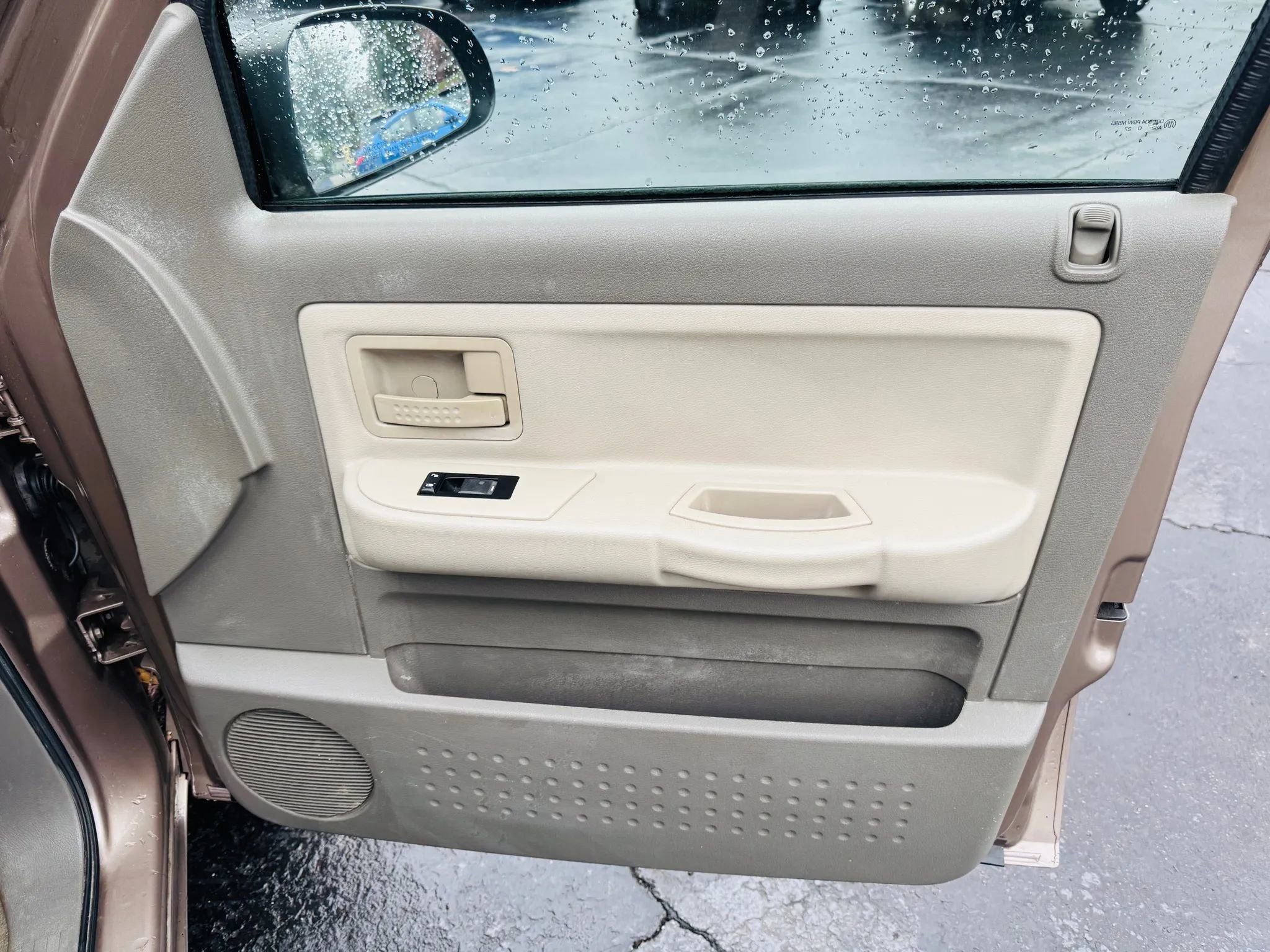 Used 2010 Dodge Dakota Big Horn image 14