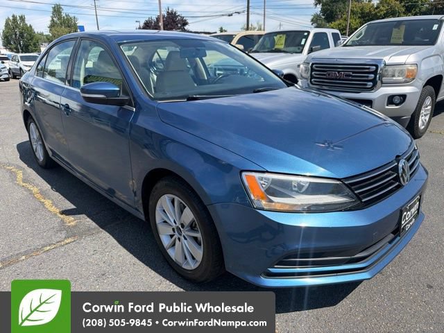 Used 2015 Volkswagen Jetta SE FWD image 3