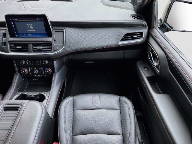 Used 2023 Chevrolet Tahoe RST w/ Luxury Package AWD/4WD image 19