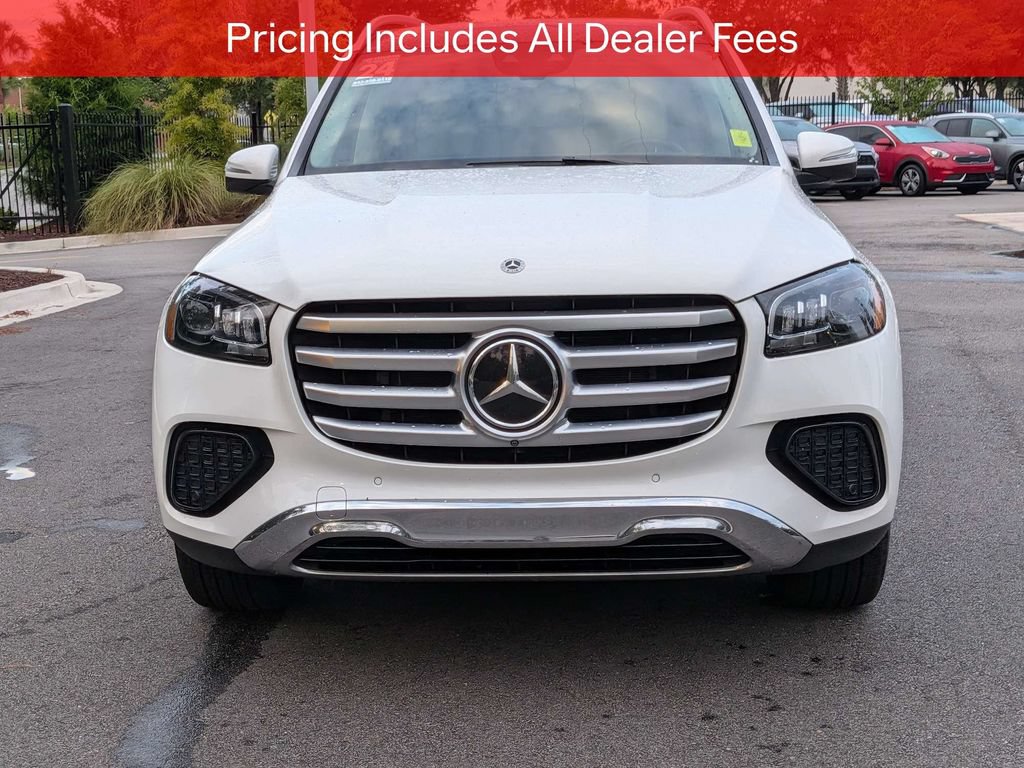 Used 2024 Mercedes-Benz GLS 450 4MATIC image 9