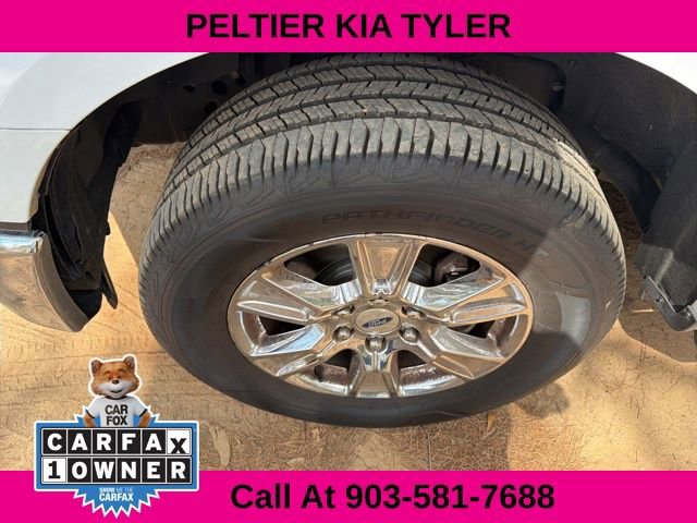 Used 2015 Ford F150 XLT w/ Equipment Group 302A Luxury image 5