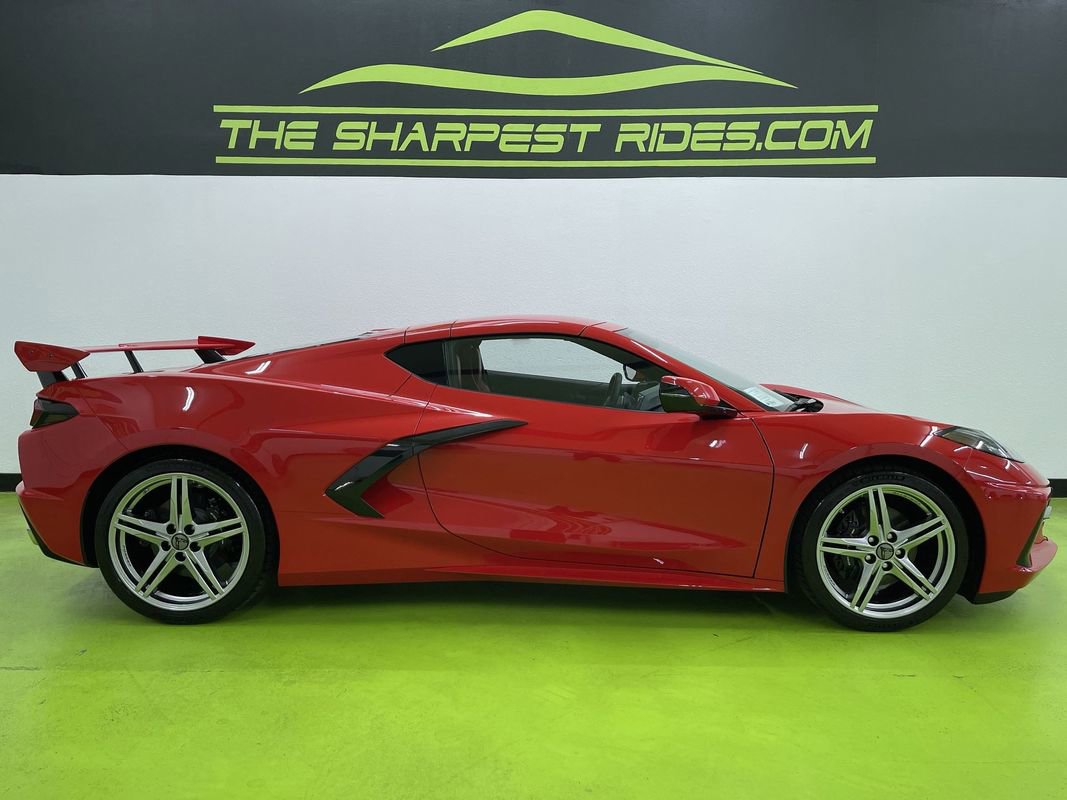 Used 2026 Chevrolet Corvette Stingray Coupe w/ 1LT RWD image 10