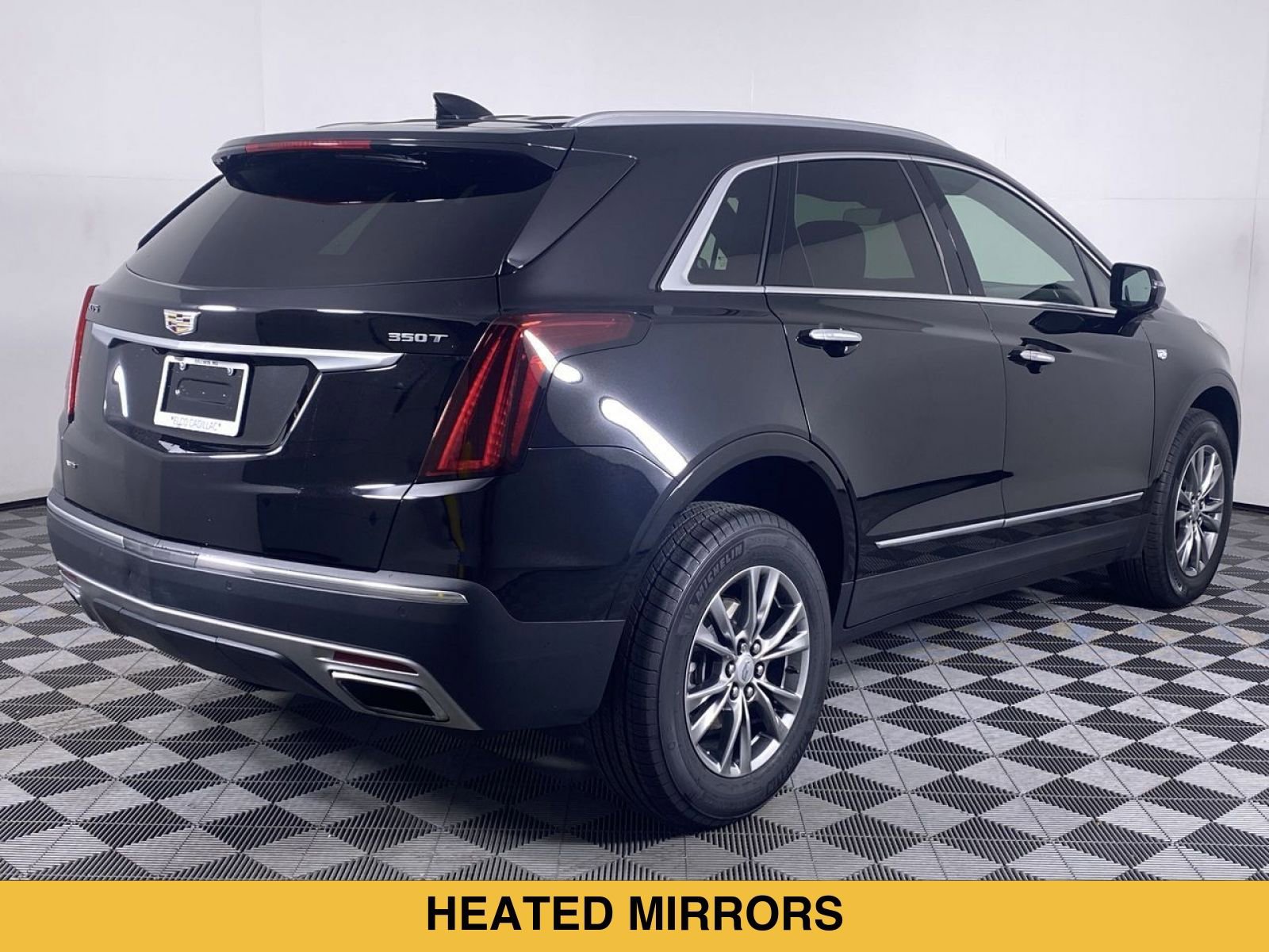 Certified 2022 Cadillac XT5 Premium Luxury AWD/4WD image 21