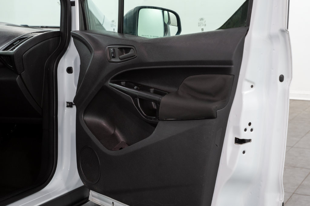 Used 2016 Ford Transit Connect XL FWD image 14