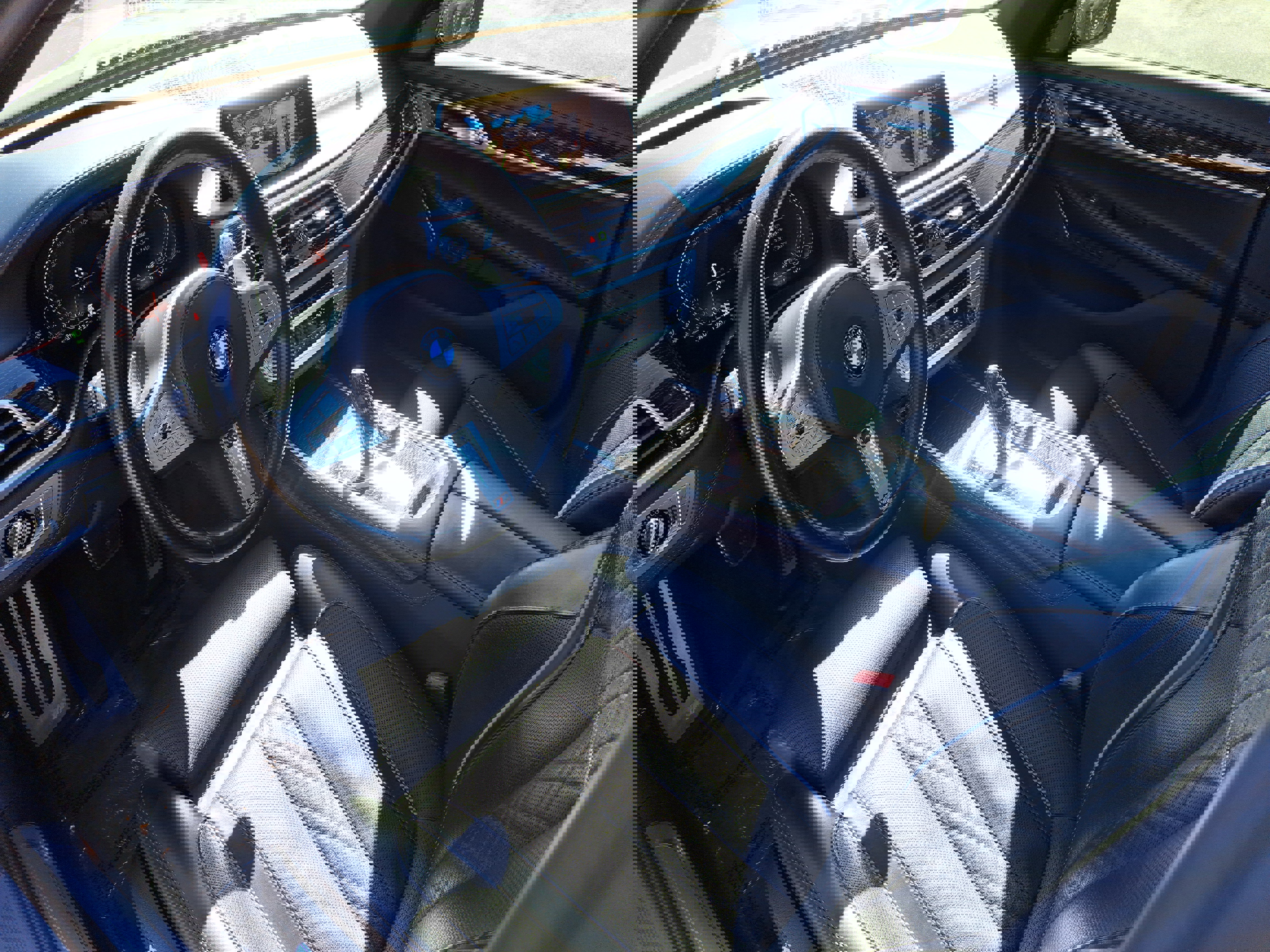 Used 2022 BMW 750i xDrive w/ Executive Package image 11