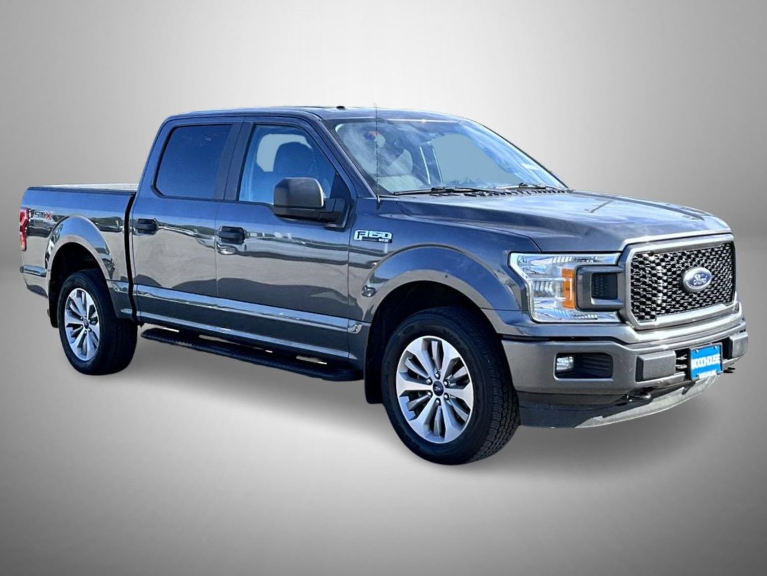Used 2018 Ford F150 XL w/ Equipment Group 101A Mid AWD/4WD image 3