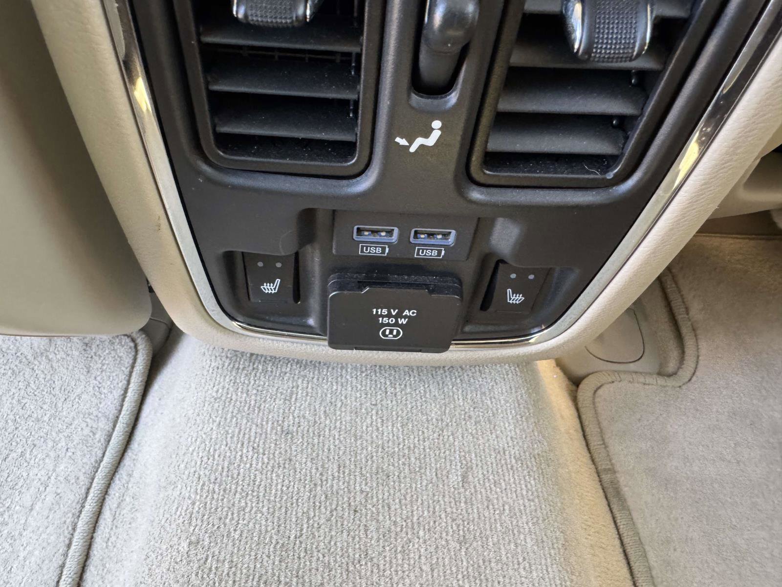 Used 2021 Jeep Grand Cherokee Overland AWD/4WD image 28