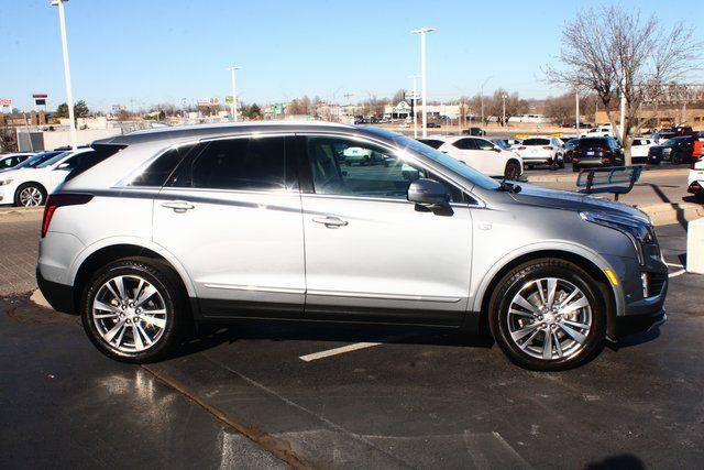 Used 2024 Cadillac XT5 Premium Luxury w/ Technology Package FWD image 6