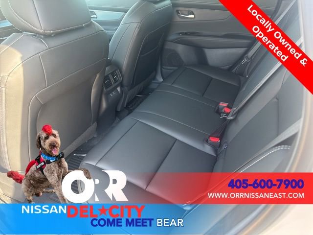 New 2025 Nissan Murano SL image 10