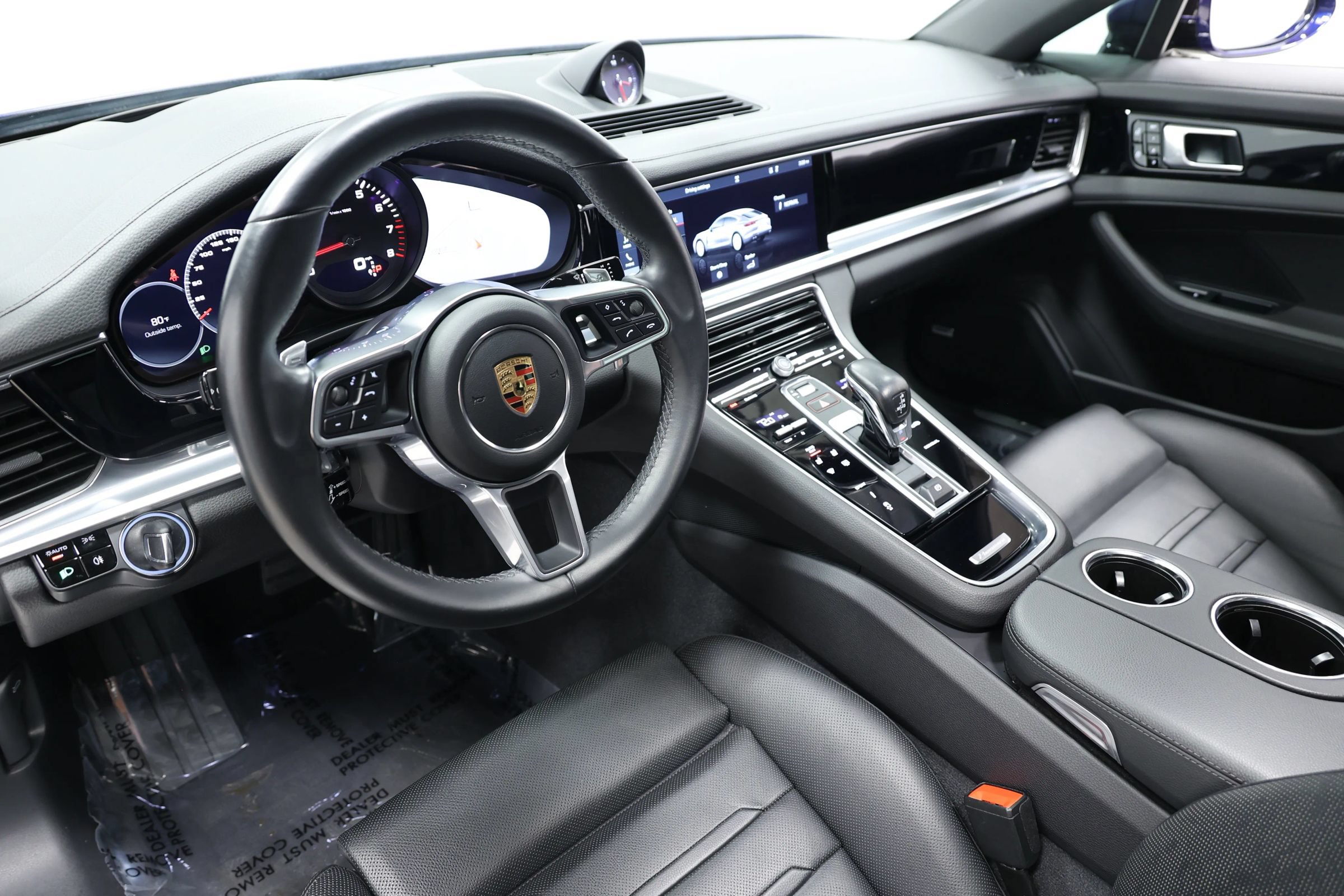 Used 2020 Porsche Panamera AWD/4WD image 22