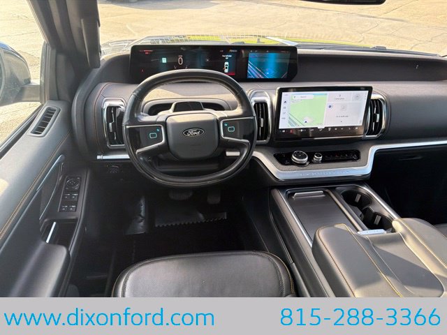 Used 2025 Ford Expedition Tremor AWD/4WD image 23