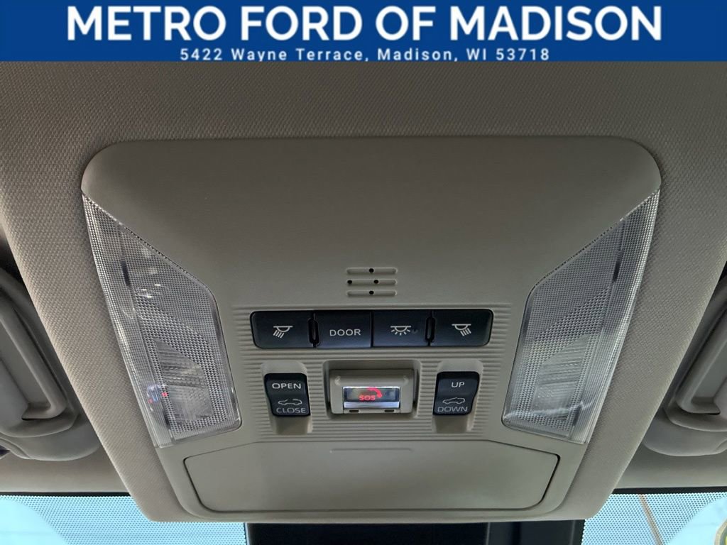 Used 2021 Toyota RAV4 Limited image 25