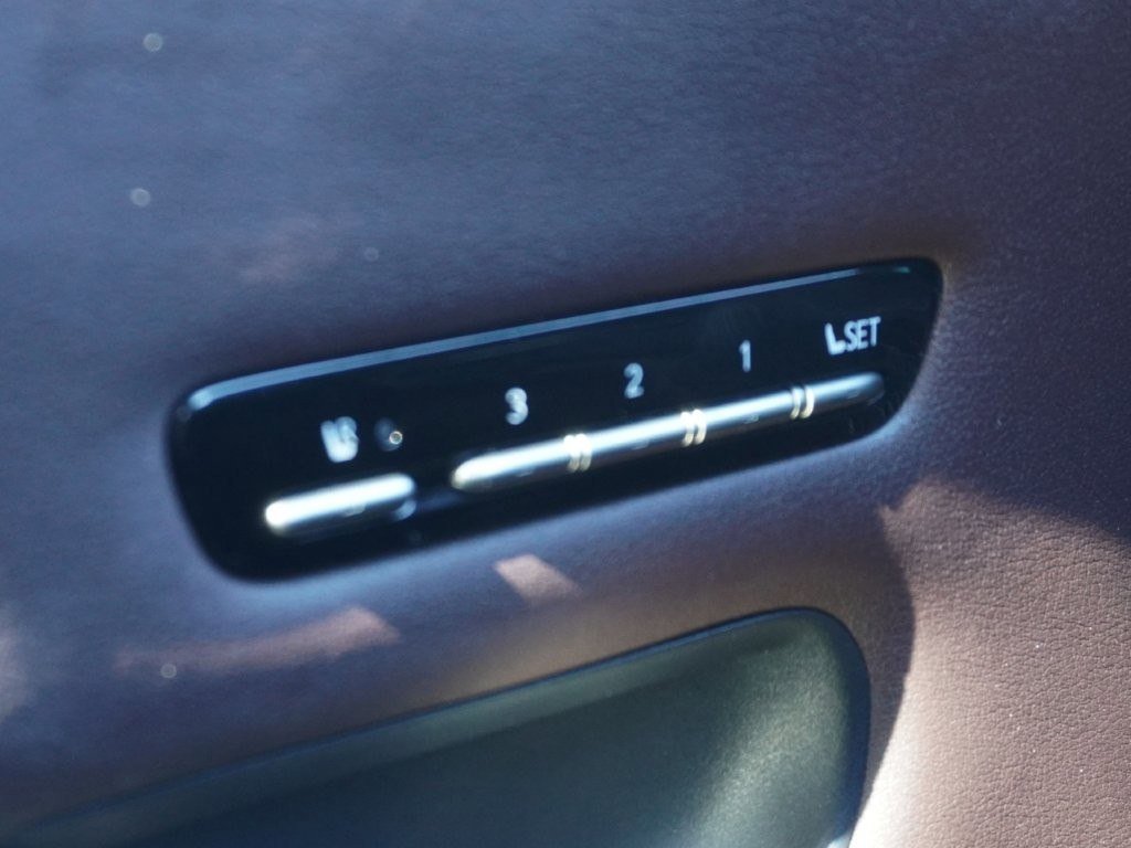 Used 2019 Lexus LS 500 image 15