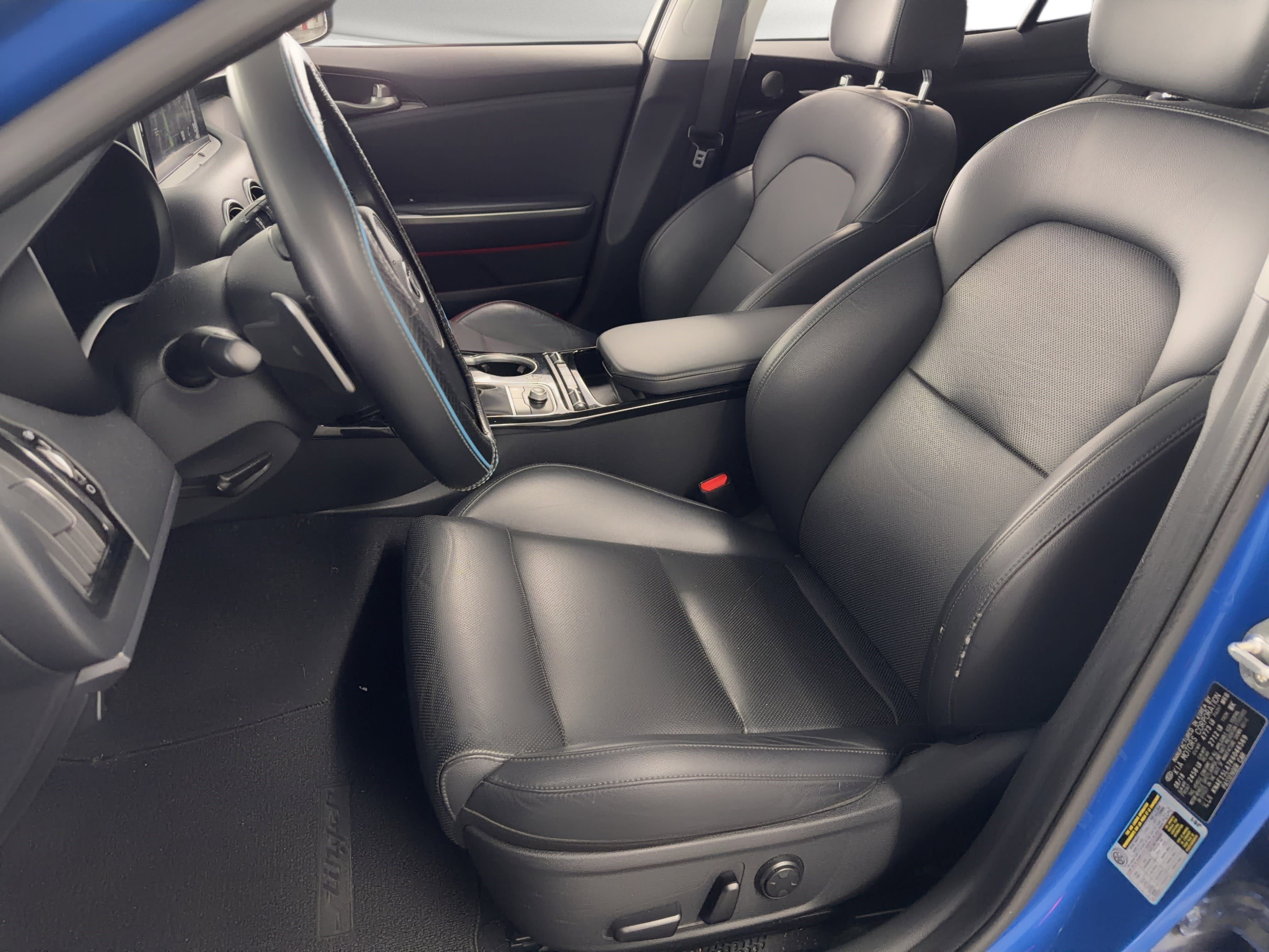 Used 2019 Kia Stinger w/ Sun & Sound Package RWD image 5