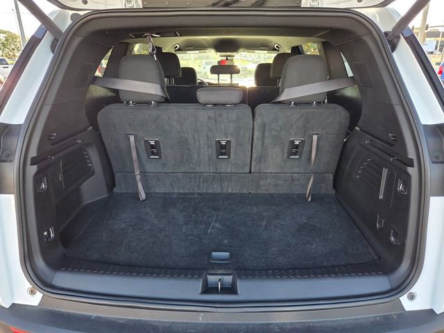 Used 2025 GMC Acadia Elevation FWD image 16