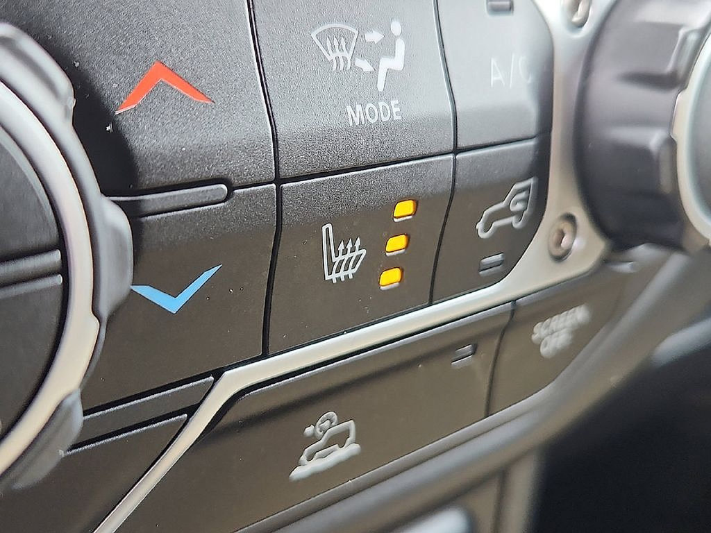 Used 2022 Jeep Gladiator Sport AWD/4WD image 18
