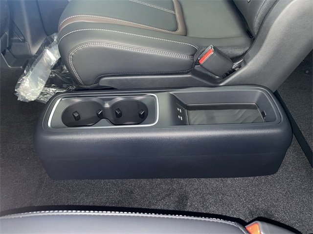 New 2026 Nissan Armada SL w/ Captain's Chari Seat Package image 22