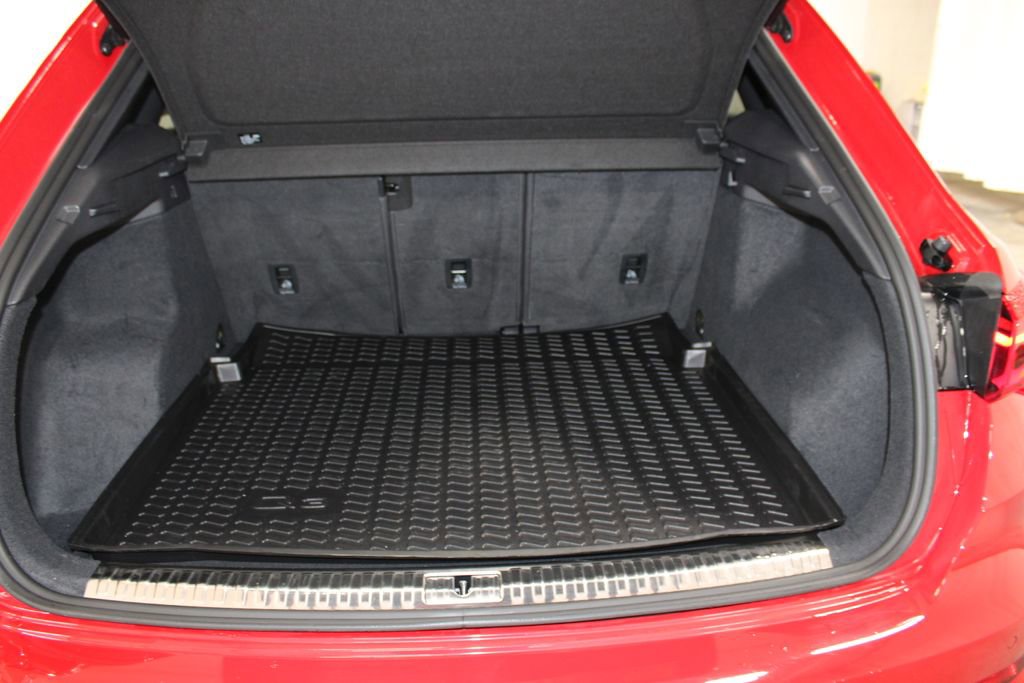 Used 2023 Audi Q3 2.0T Premium Plus w/ Premium Plus Package image 27