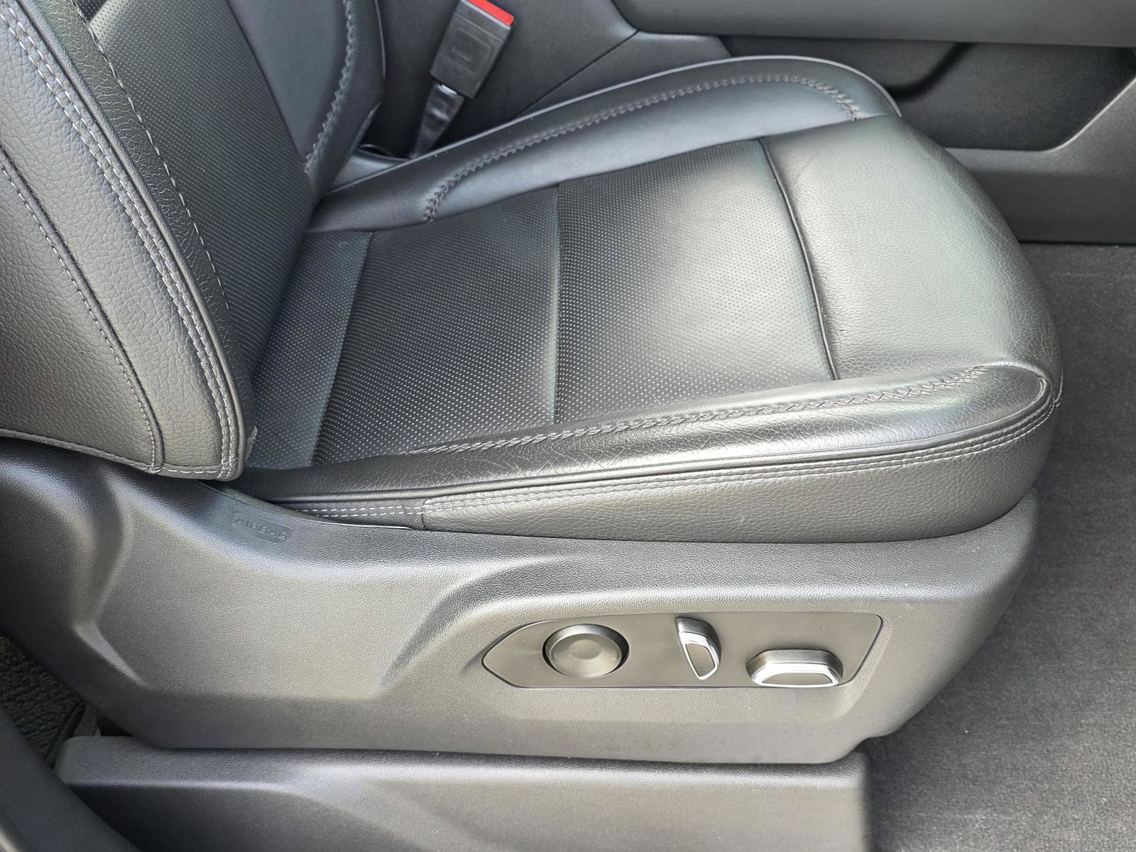 Used 2023 GMC Sierra 1500 Denali AWD/4WD image 21