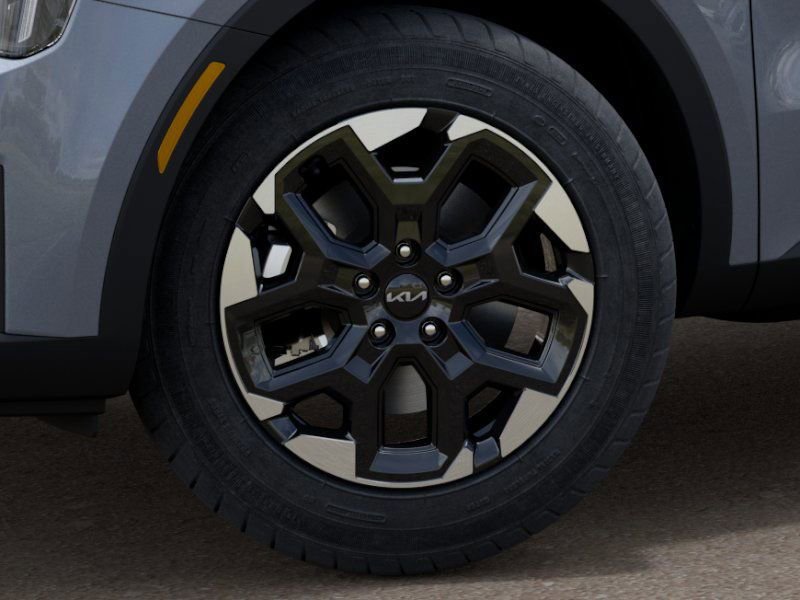 New 2025 Kia Sorento S image 9