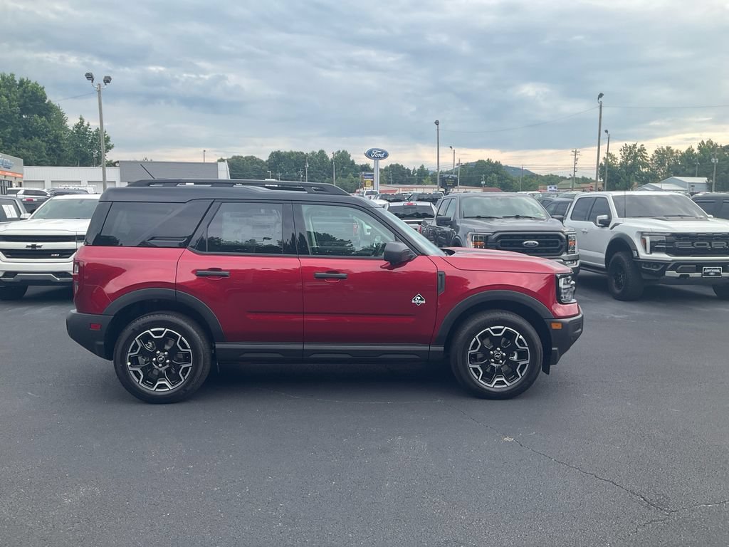 New 2026 Ford Bronco Sport Outer Banks w/ Outer Banks Tech Package+ AWD/4WD image 4
