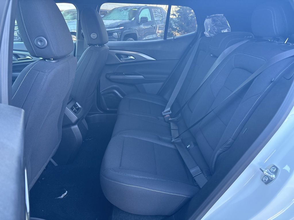 New 2026 Chevrolet Equinox EV LT image 26