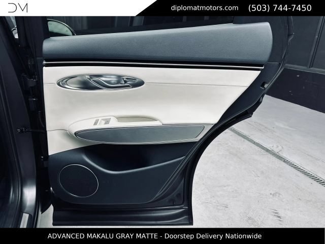 Used 2023 Genesis Electrified GV70 AWD/4WD image 28