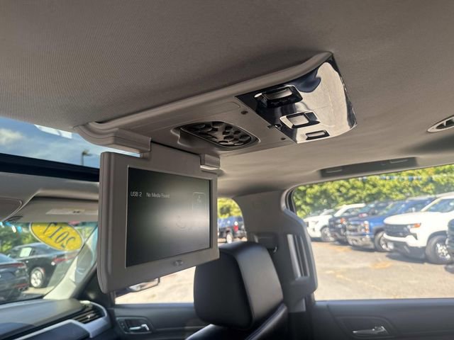 Used 2017 GMC Yukon XL SLT w/ Open Road Package image 22