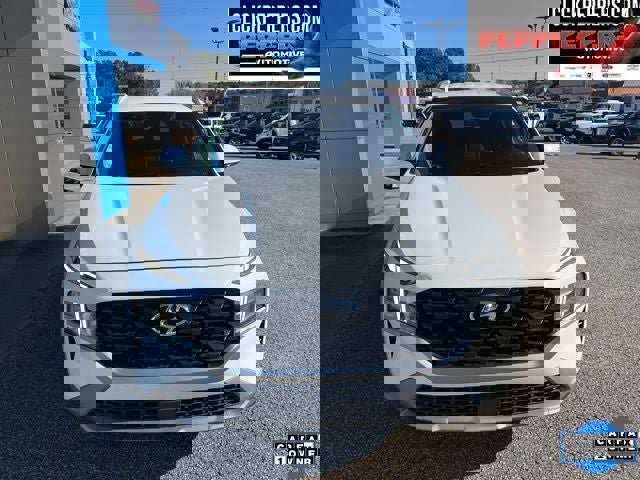 Used 2023 Hyundai Santa Fe SEL image 9