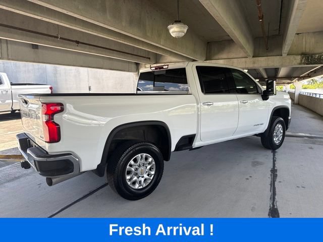 Used 2024 Chevrolet Silverado 3500 LTZ w/ LTZ Convenience Package AWD/4WD image 15