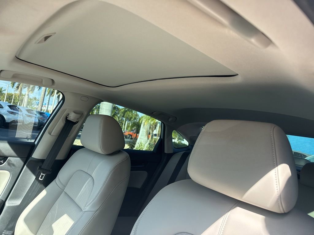 Used 2023 Honda Civic Touring image 17