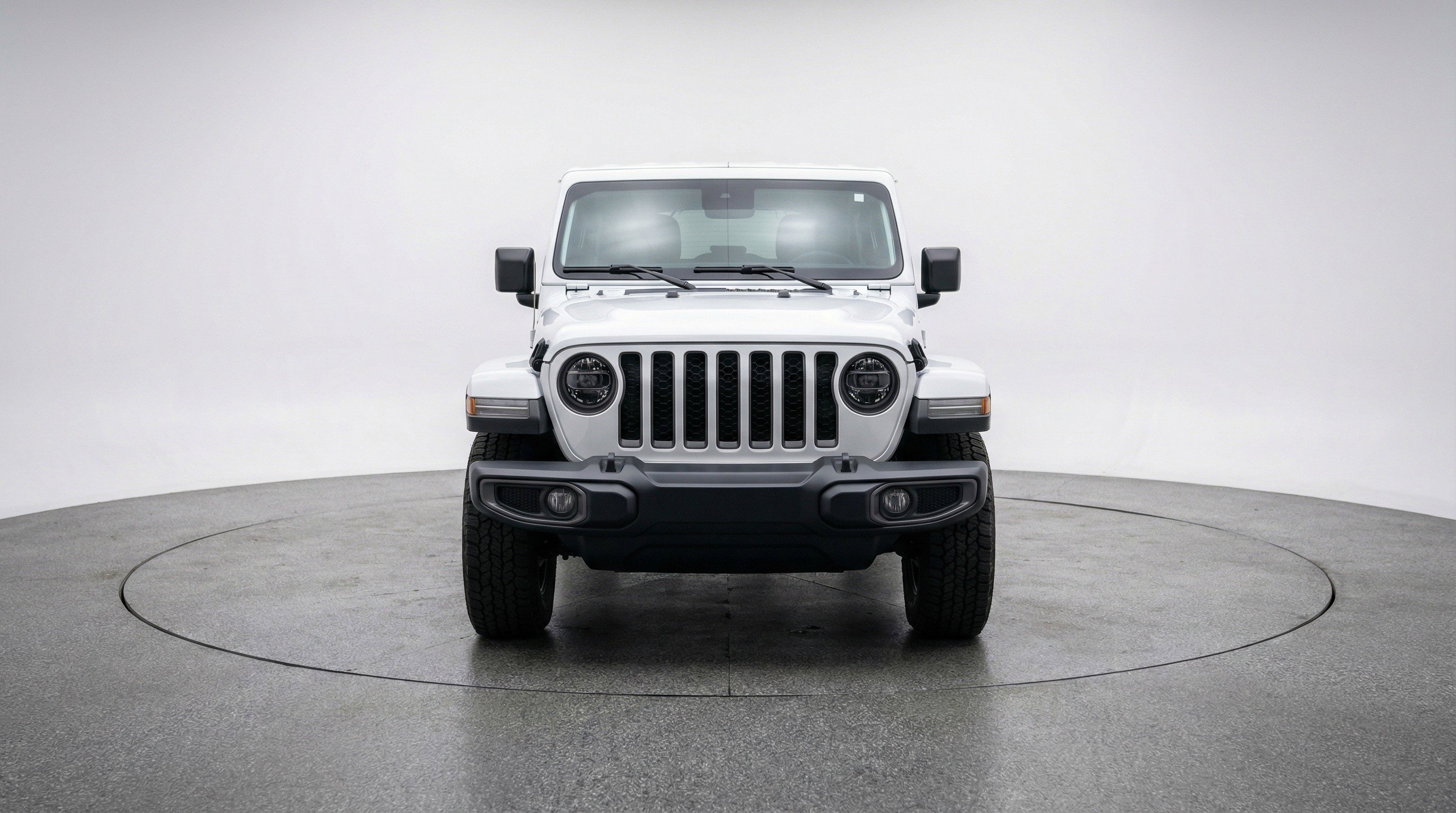 Used 2025 Jeep Wrangler Sahara image 2