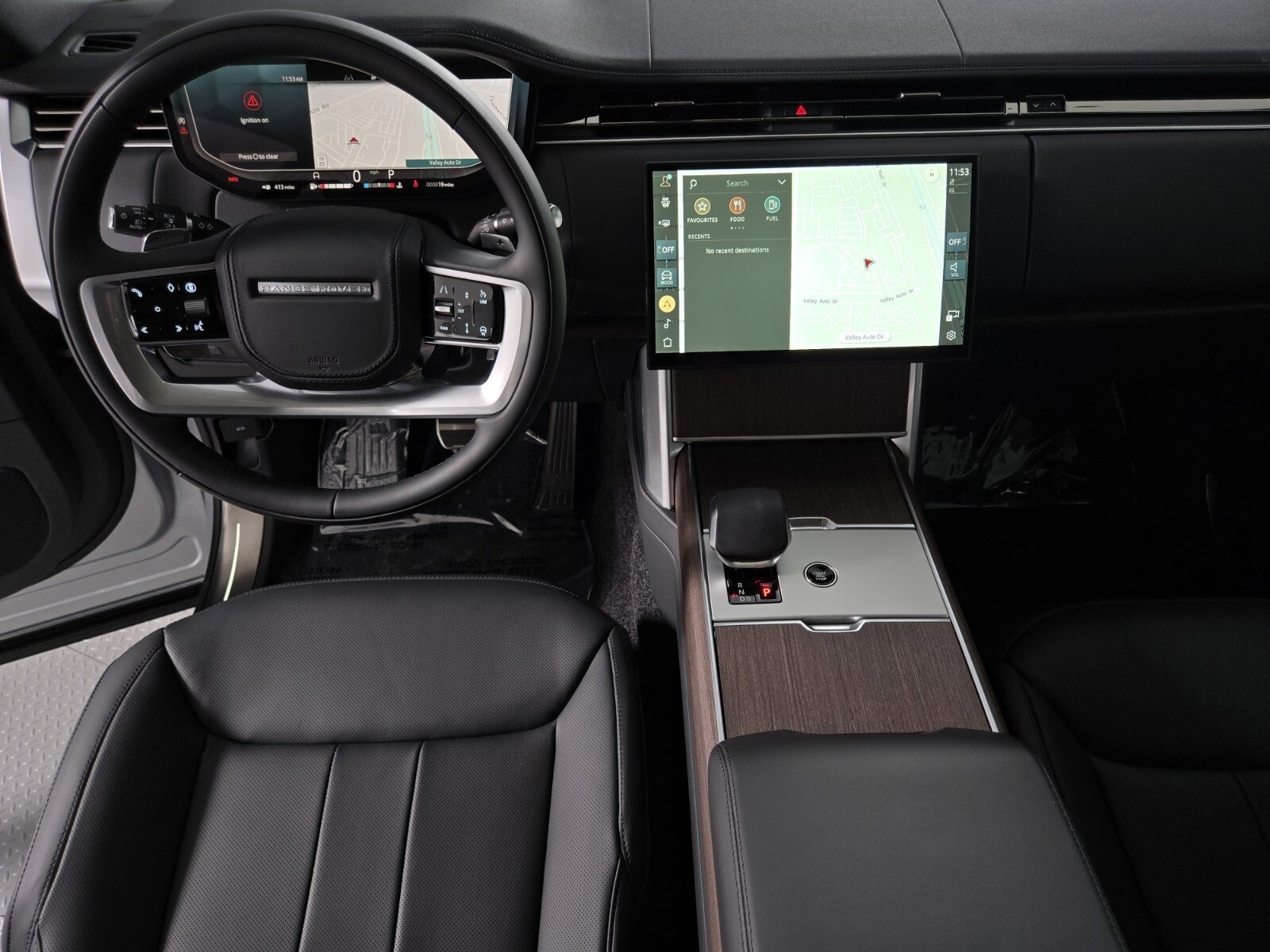 New 2025 Land Rover Range Rover SE image 4