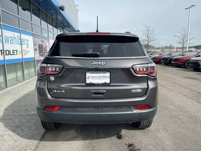 Used 2019 Jeep Compass Latitude image 31