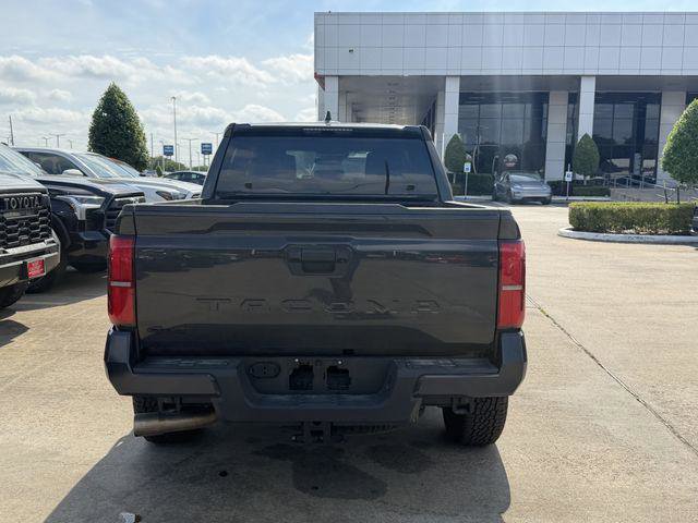 Certified 2026 Toyota Tacoma TRD Off-Road AWD/4WD image 6
