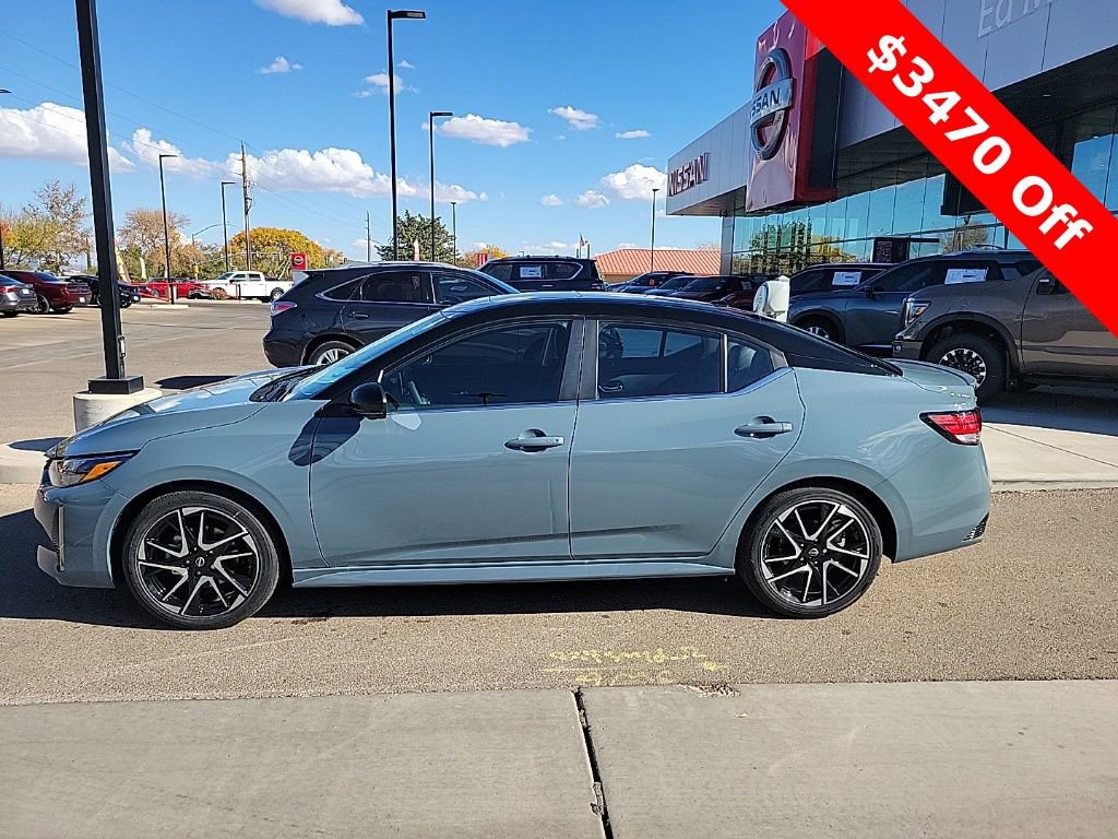 New 2025 Nissan Sentra SR w/ SR Premium Package image 4