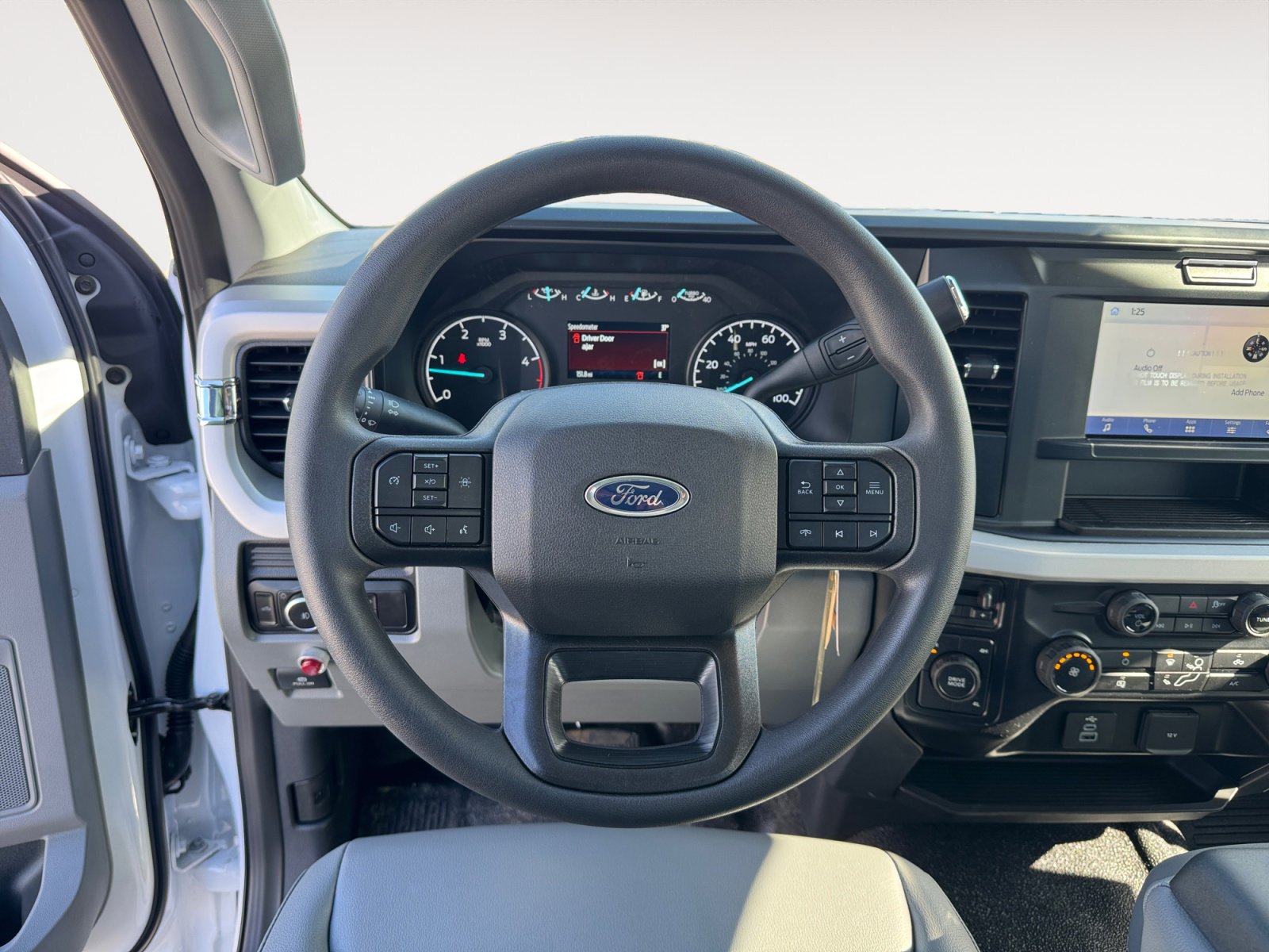 New 2026 Ford F550 4x4 Regular Cab Super Duty image 15