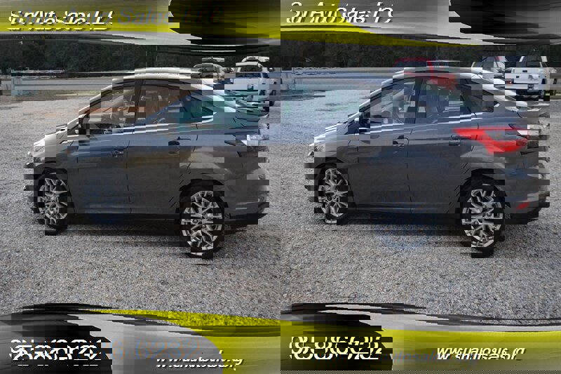 Used 2014 Ford Focus Titanium image 11