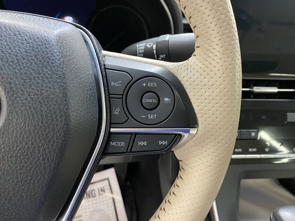 Used 2019 Toyota Avalon Limited w/ Advanced Safety Package image 28