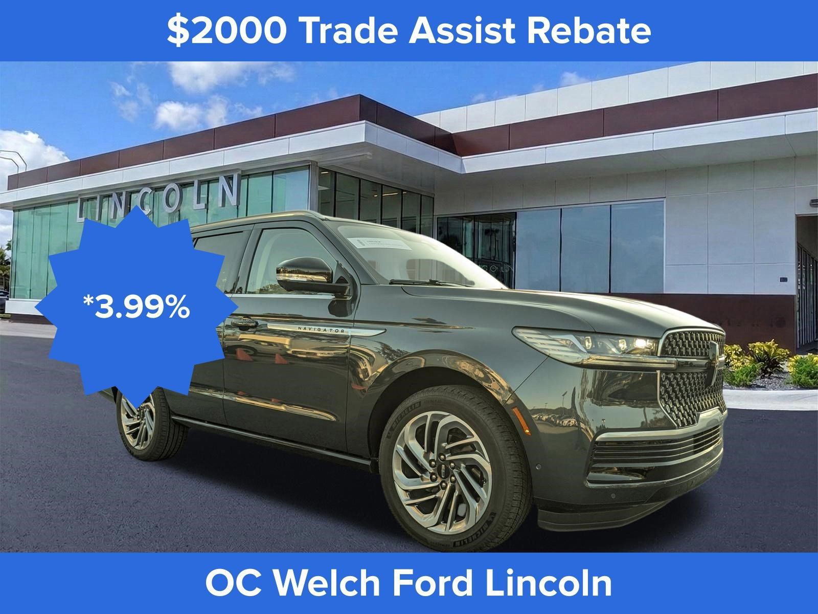 Used 2025 Lincoln Navigator Reserve image 3