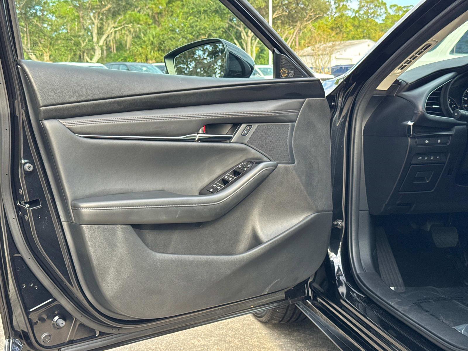 Used 2024 MAZDA MAZDA3 s image 16