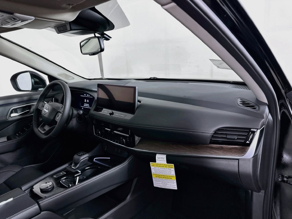 New 2026 Nissan Rogue Platinum AWD/4WD image 38