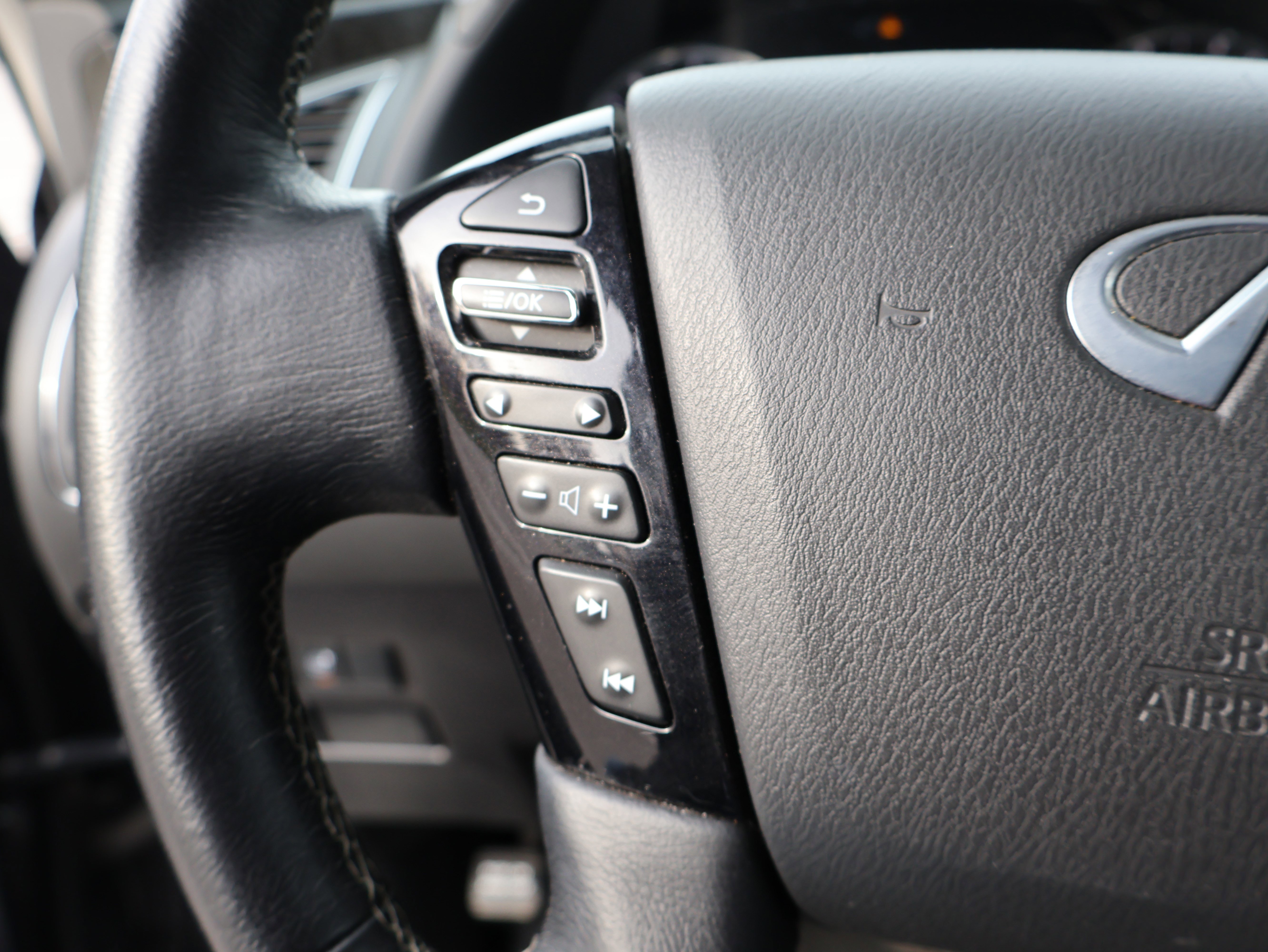 Used 2024 INFINITI QX80 Luxe image 43