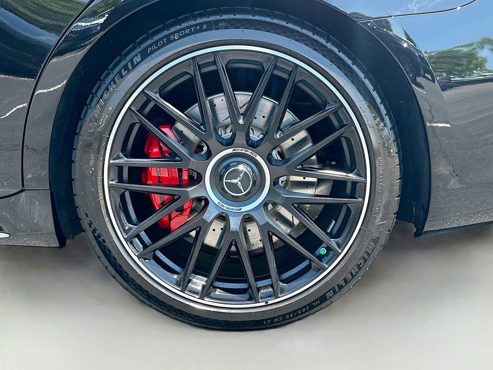 Used 2025 Mercedes-Benz S 63 AMG S image 33