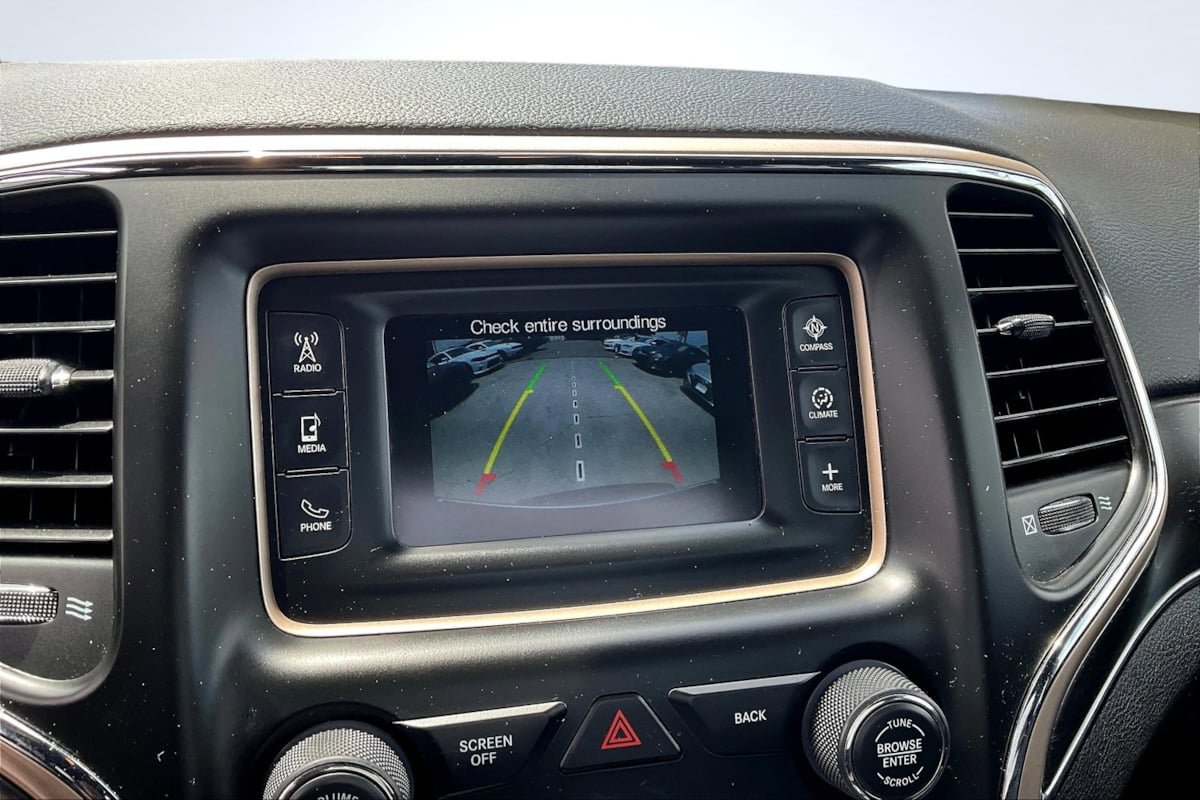 Used 2017 Jeep Grand Cherokee Limited AWD/4WD image 20