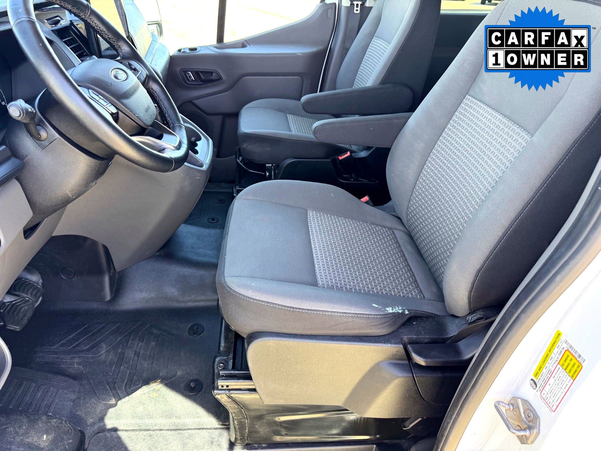 Used 2024 Ford Transit 350 XLT image 21